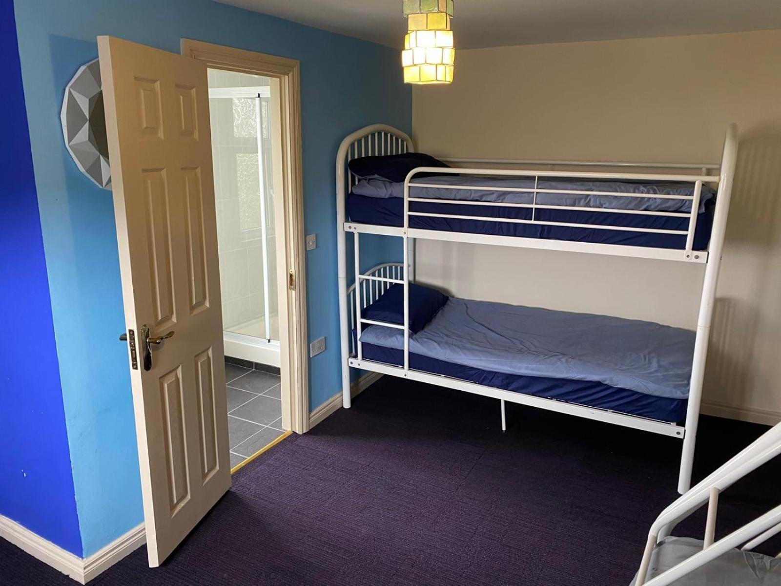 Seaview Lodge Inverin Екстериор снимка