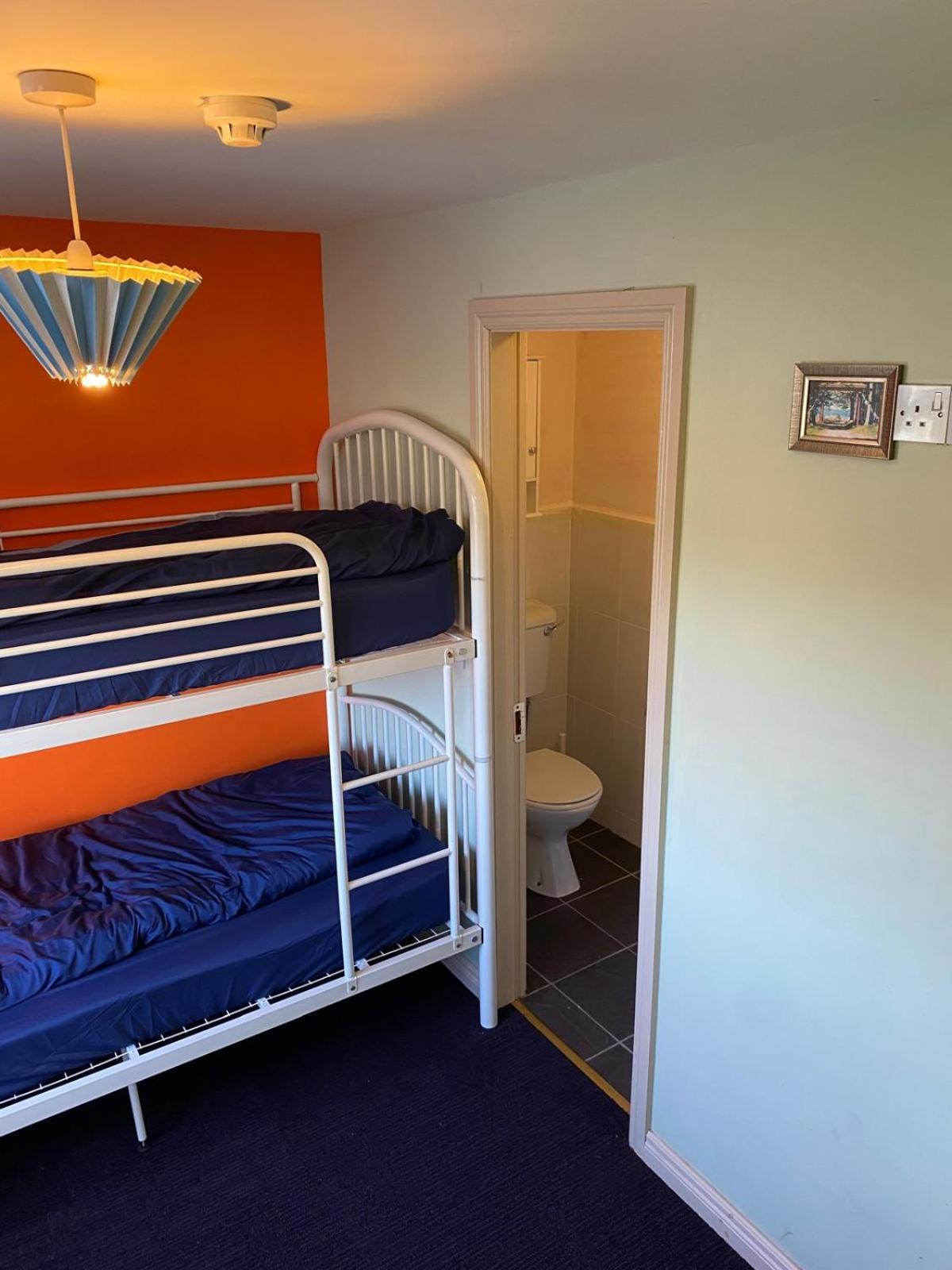 Seaview Lodge Inverin Екстериор снимка